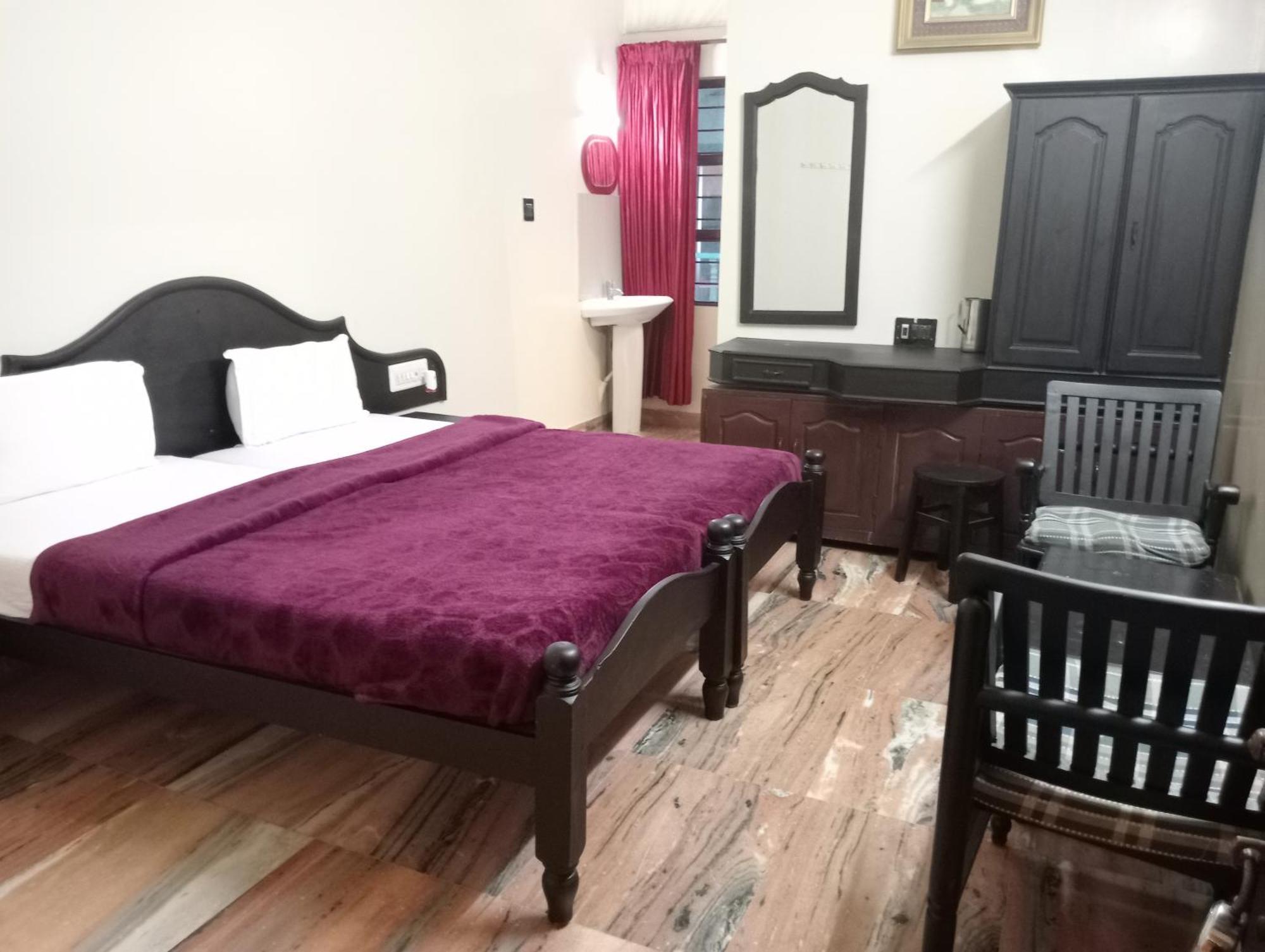 Hotel Hill Town Coorg Мадикери Экстерьер фото